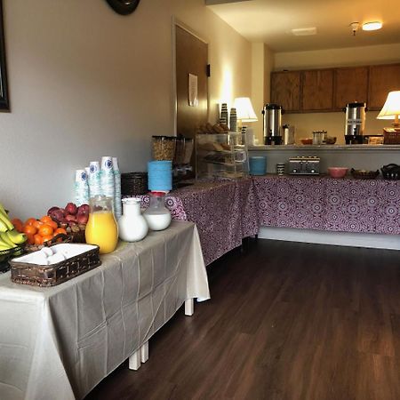 פסיפיק גרוב The Monarch Resort מראה חיצוני תמונה