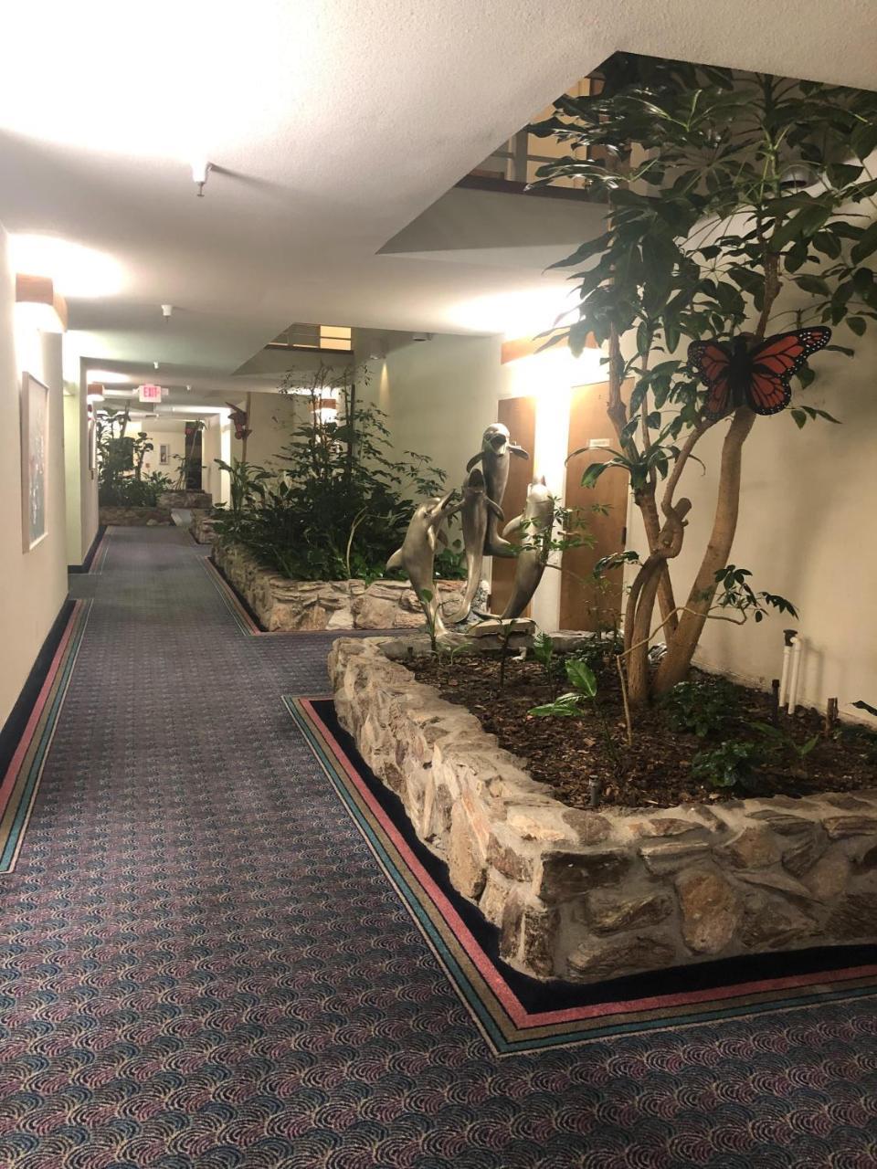 פסיפיק גרוב The Monarch Resort מראה חיצוני תמונה